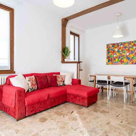 Terrazza Fucinetta Διαμέρισμα Introbio Εξωτερικό φωτογραφία