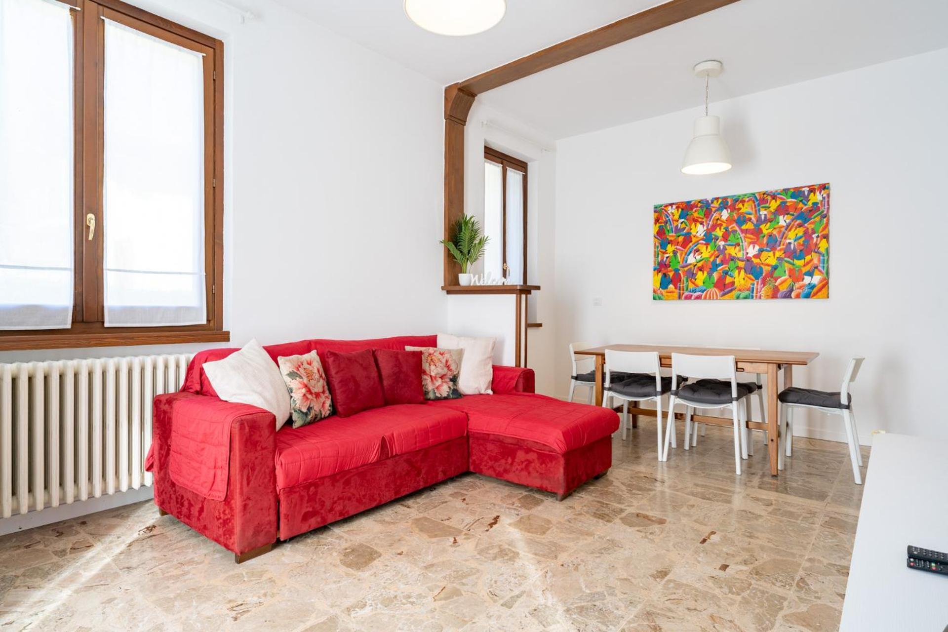 Terrazza Fucinetta Διαμέρισμα Introbio Εξωτερικό φωτογραφία